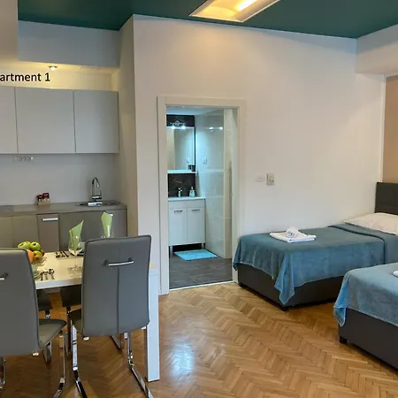 아파트 Apartma & Free Parking